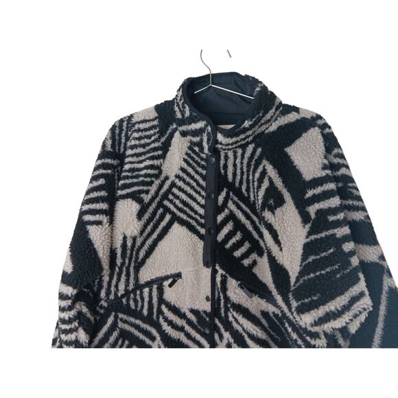 ELAN Oversized Soft Cozy Printed Sherpa Jacket SZ M - Picture 7 of 16